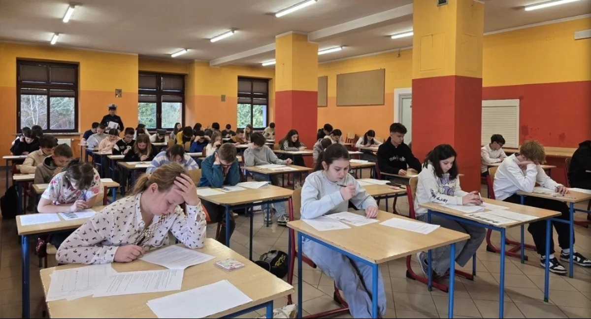 Uczniowie z Juszczyna i Zarzecza będą reprezentować Powiat Żywiecki w eliminacjach okręgowych Turnieju BRD