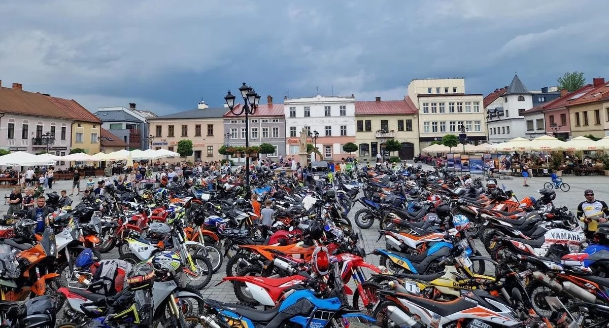 HARD ADV w Żywcu – motocykliści opanowali miasto