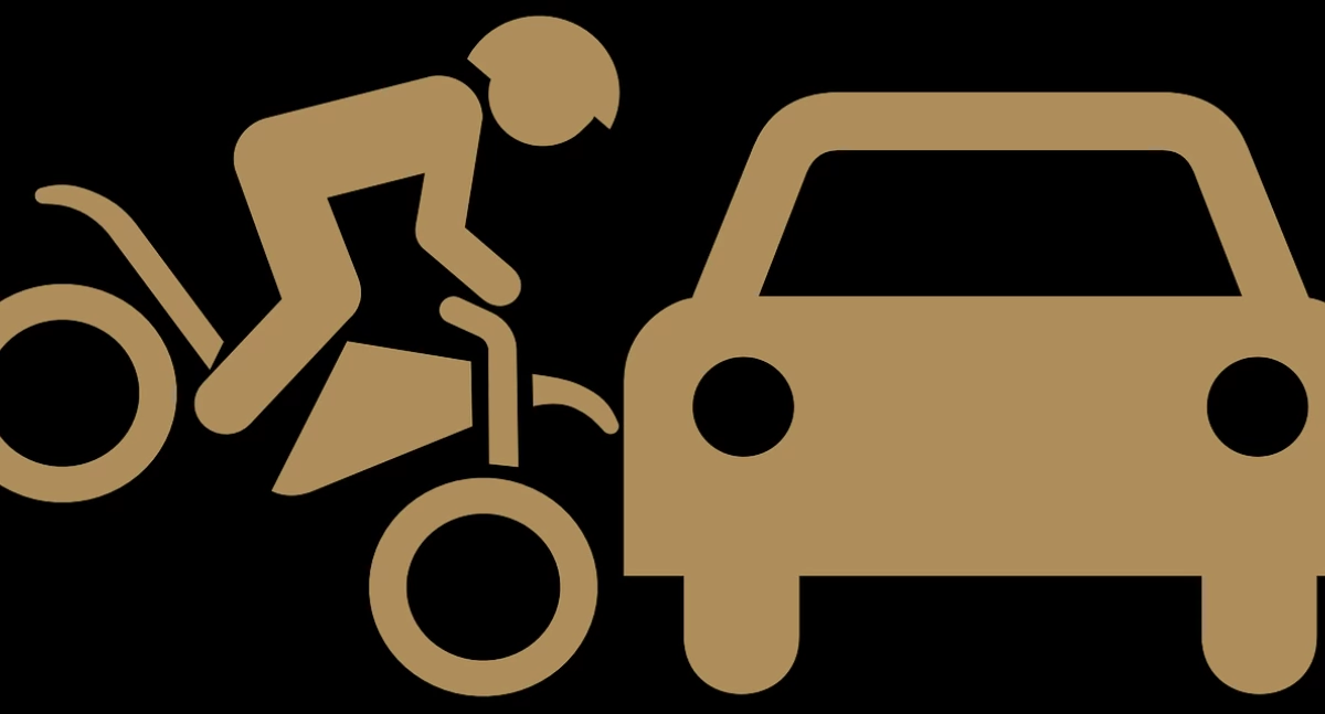 Motocyklista zderzył się z dzikiem w Tresnej – trafił do szpitala