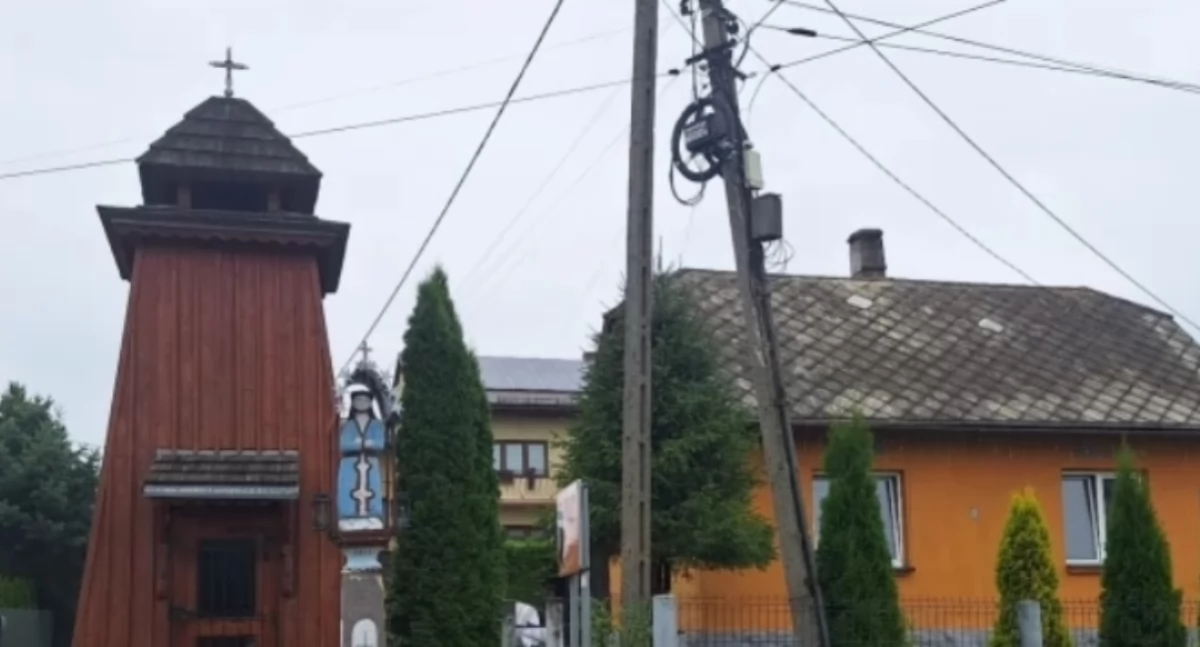 Sienna: Zabytkowa dzwonnica odzyskała blask