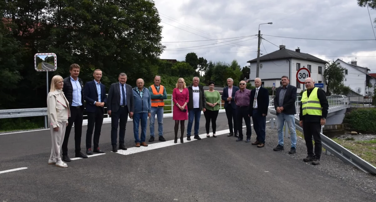 Powiat Żywiecki zakończył ważną inwestycję drogową w Kamesznicy