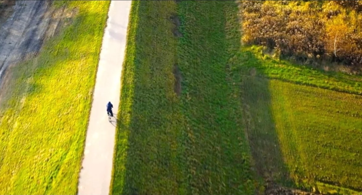 Żywiec stawia na ekologiczną mobilność – ponad 16 km nowych tras pieszo-rowerowych już w realizacji!