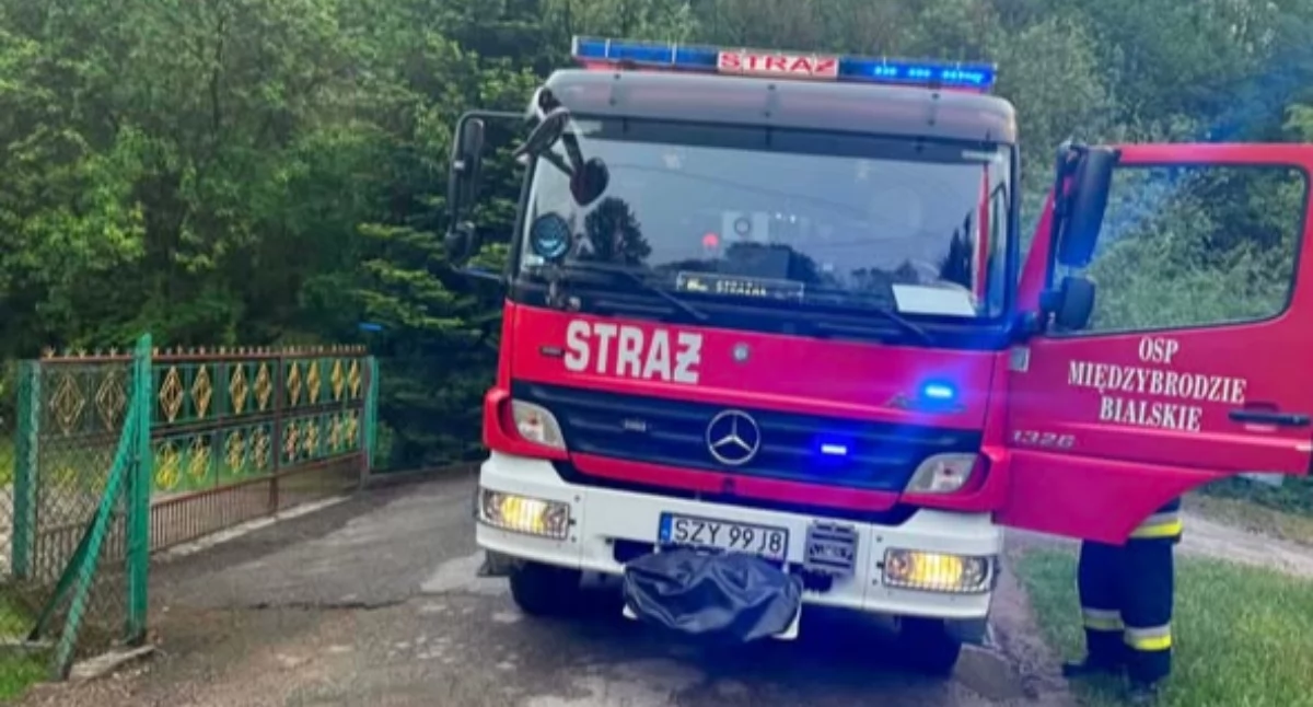 Strażacy z Międzybrodzia Bialskiego organizują zbiórkę przy kościele parafialnym