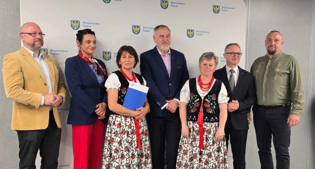 Uroczyste podpisanie umowy z grantem dla Koła Gospodyń Wiejskich w Soli