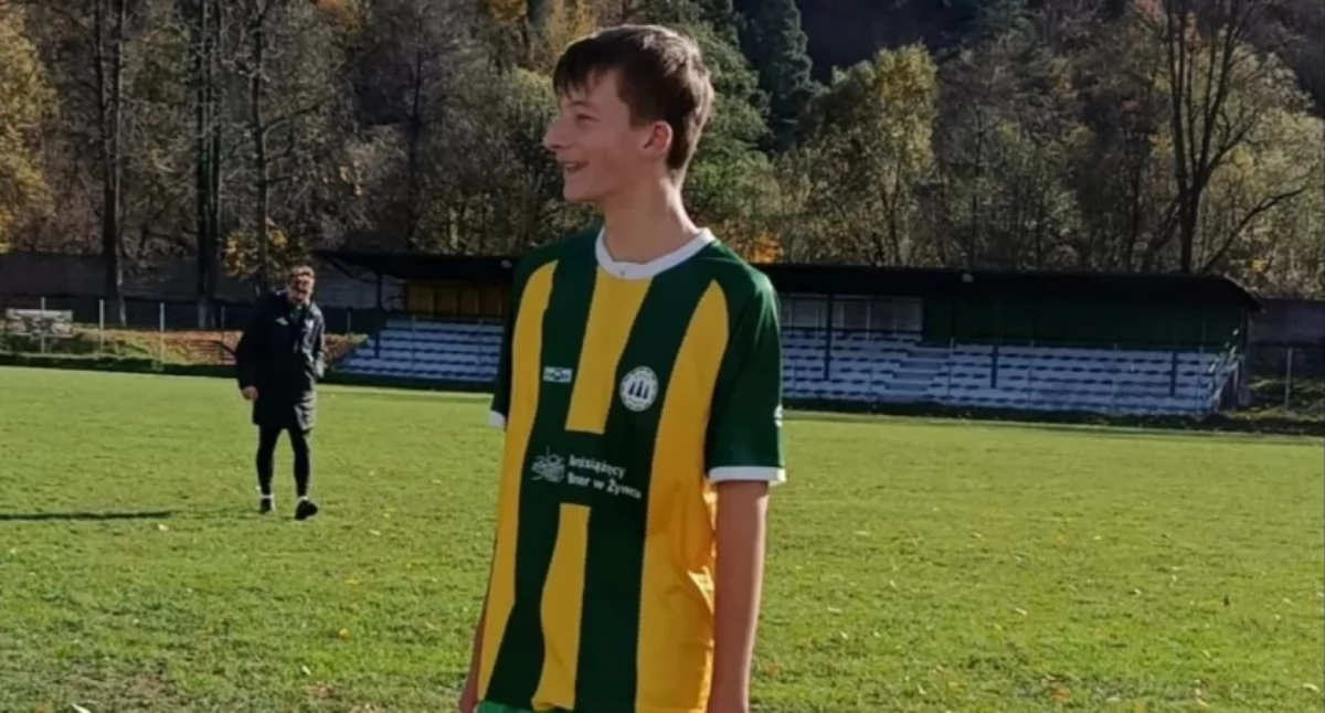 Młody talent z Górala Żywiec trafia do czołowej akademii piłkarskiej