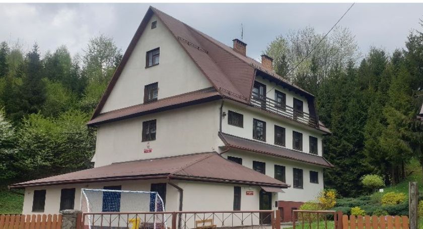 Łucznik Żywiec wydzierżawi szkołę w Zawoi! Rada Gminy dała zielone światło 