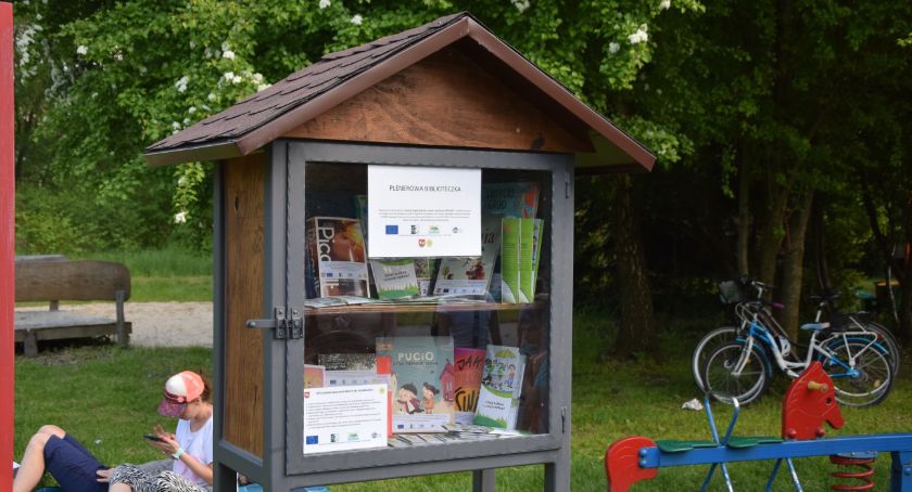 Wielkie otwarcie Biblioteczek Plenerowych w gminie Węgierska Górka