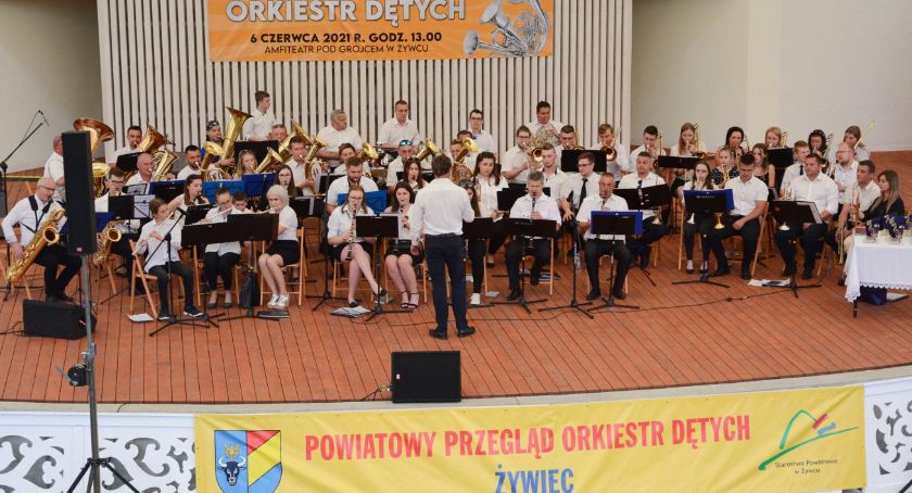 Zagrały orkiestry – słońce, muzyka i wspaniała atmosfera w Amfiteatrze pod Grojcem w Żywcu