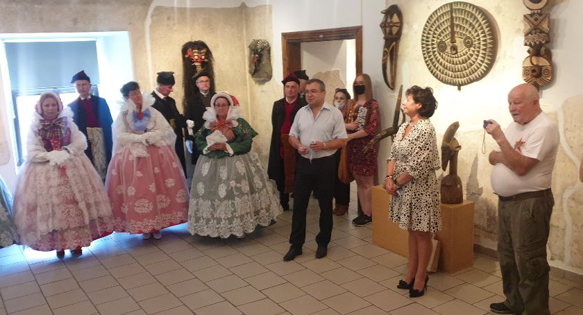 Wernisaż wystawy MASKA w Muzeum Miejskim w Żywcu