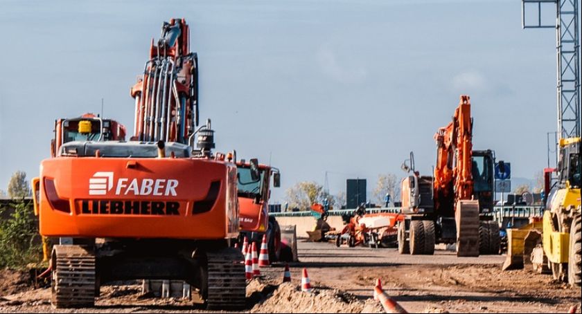 Kto przebuduję ul. Szczybork w Korbielowie? Oferty otwarte