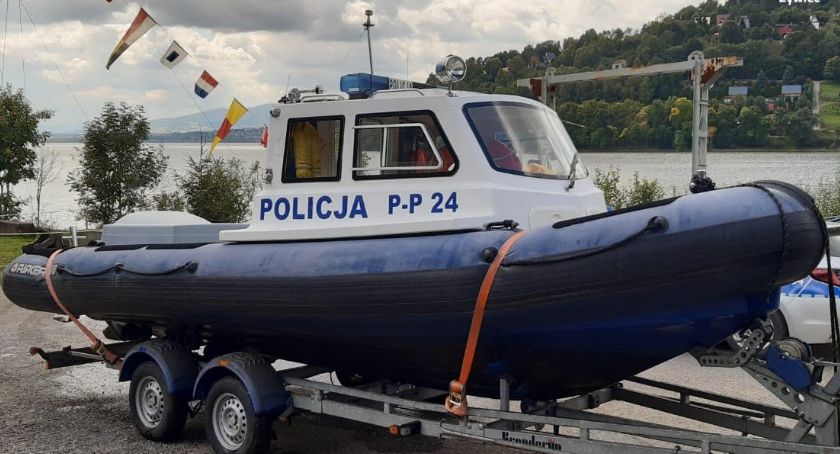 Druga łódka już w garażu