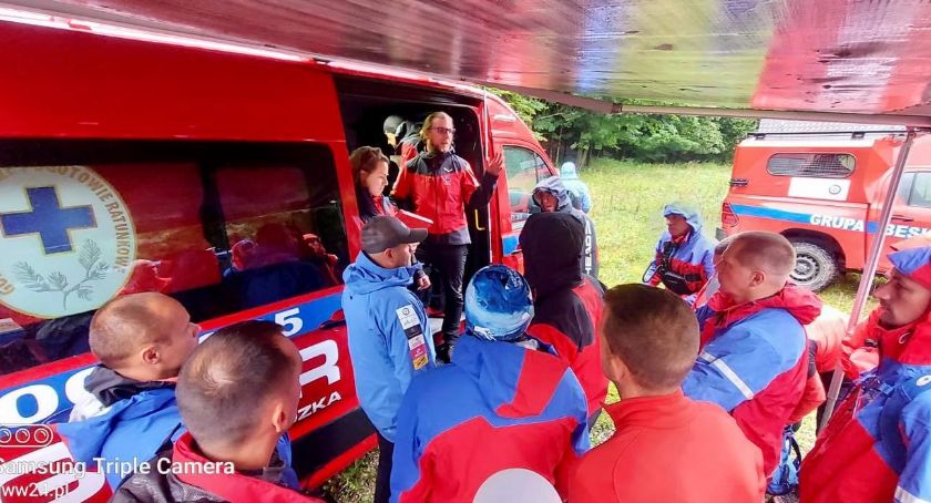 Mają nawet po 60 lat i nadal ratują ludzi