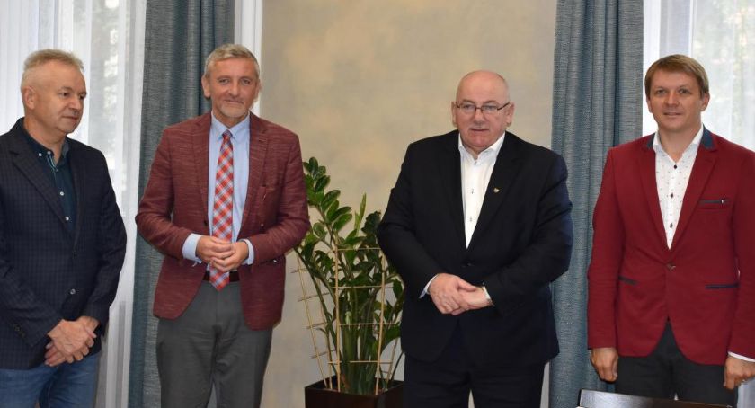 Kolejne projekty likwidują bariery dla osób niepełnosprawnych