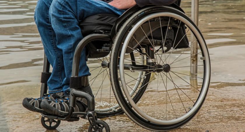Nie chcą być najmądrzejsi i zapraszają niepełnosprawnych na spotkanie
