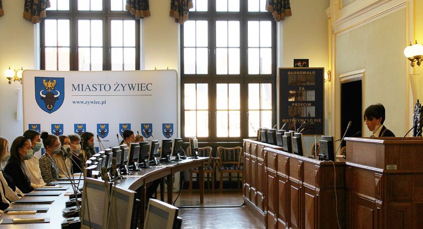 Wrócili do obradowania po... dwóch latach przerwy 