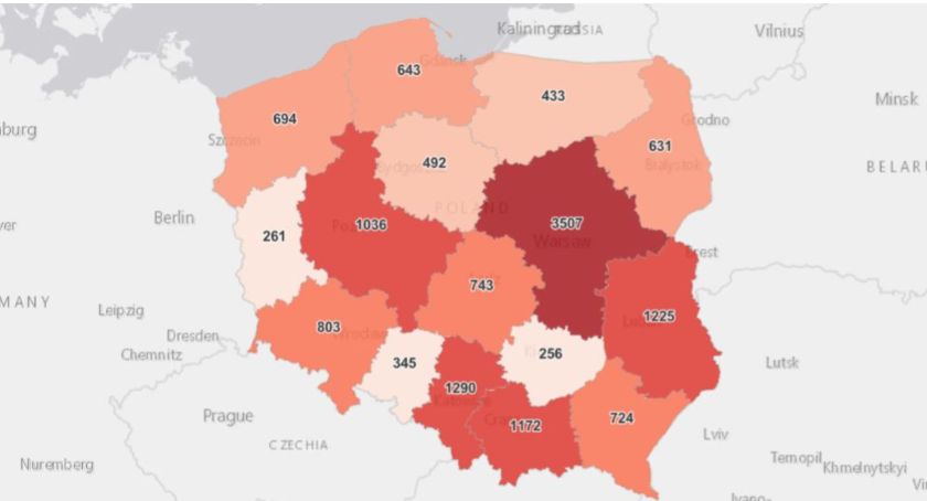 Weekendowy raport epidemiczny. W śląskim pandemia przybiera na sile 