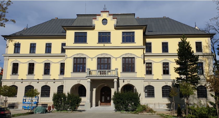 Informacja o zasadach i zakresie obsługi klientów w Starostwie Powiatowym w Żywcu (aktualizacja 03.12.2021)