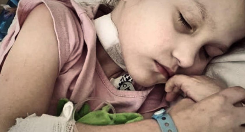 Zrozpaczona mama Nadii z ŻYWCA  - Błagam o pomoc.