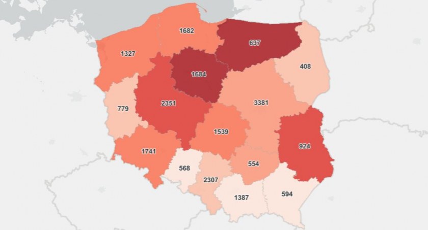 Resort zdrowia rozszerzył raport o ciekawą informację. Niestety potwierdzono 8 zgonów chorujących na COVID-19
