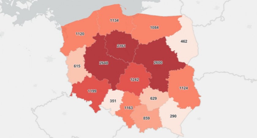 Z tygodnia na tydzień mniej zakażeń 