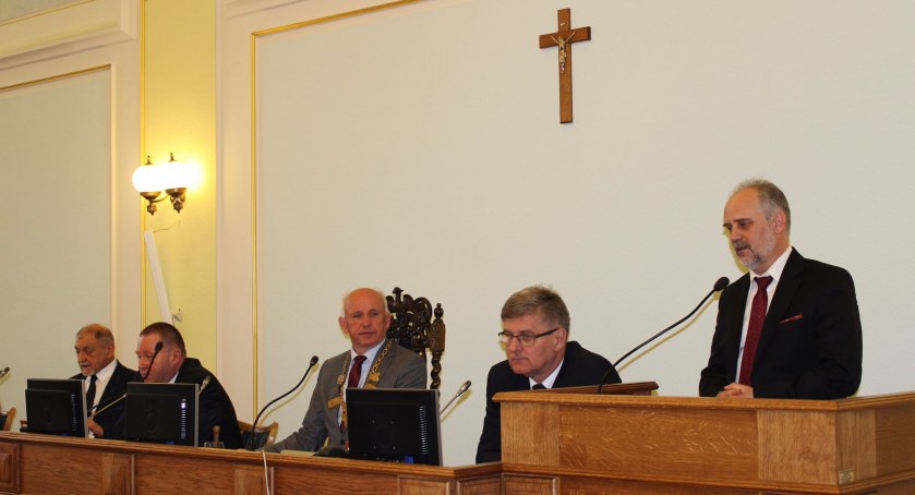 Zmiana w żywieckim samorządzie. Miasto będzie miało nowego wiceburmistrza 