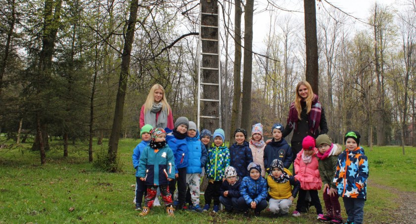 Z Ekologią na Ty. Kolejna budka lęgowa zawieszona! 