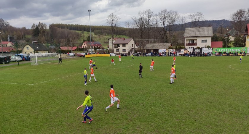 Smrek opanował Beskid, Maksymialian wrócił z dalekiej podróży, a liderem został… (video)