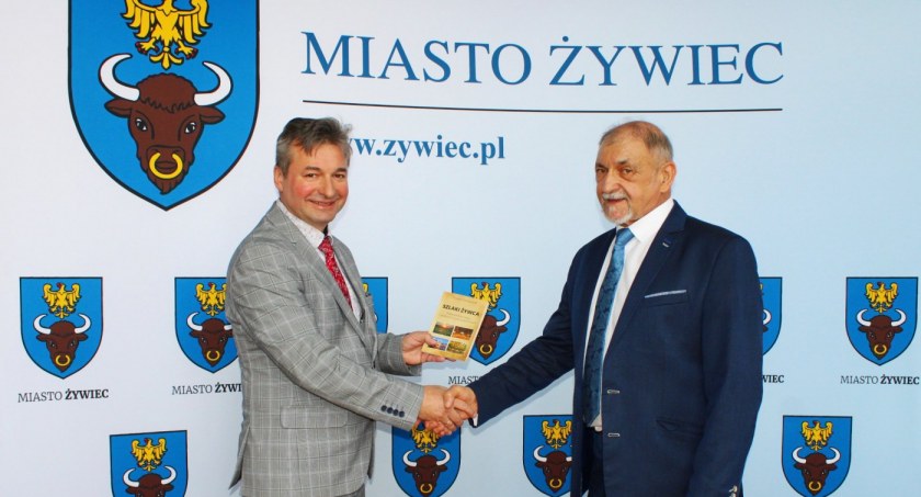 Szlaki Żywca. Przewodnik po Żywcu i atrakcjach turystycznych miasta
