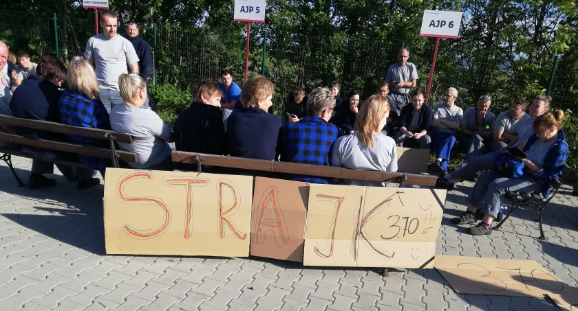 Strajk w żywieckim Hutchinsonie trwa. Załoga nie zamierza podjąć pracy 
