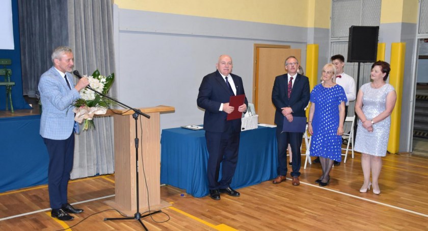 Zakończenie roku szkolnego i zmiany na stanowiskach dyrektorów szkół