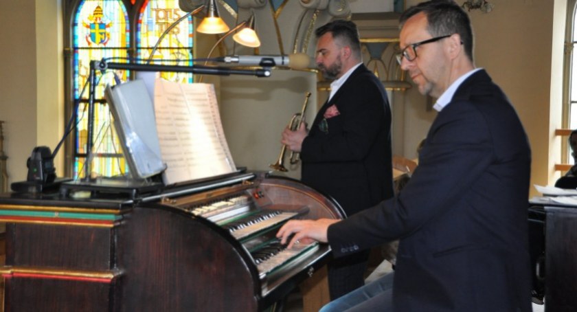 Muzyka organowa i kameralna zabrzmi w zawojskim kościele