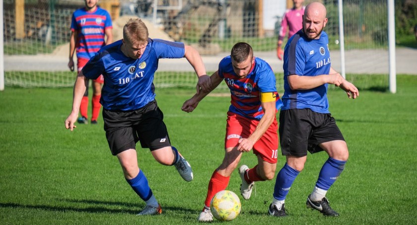 Derby w Gilowicach, tyły ruszą do ataku? Przed weekendem w A klasie 