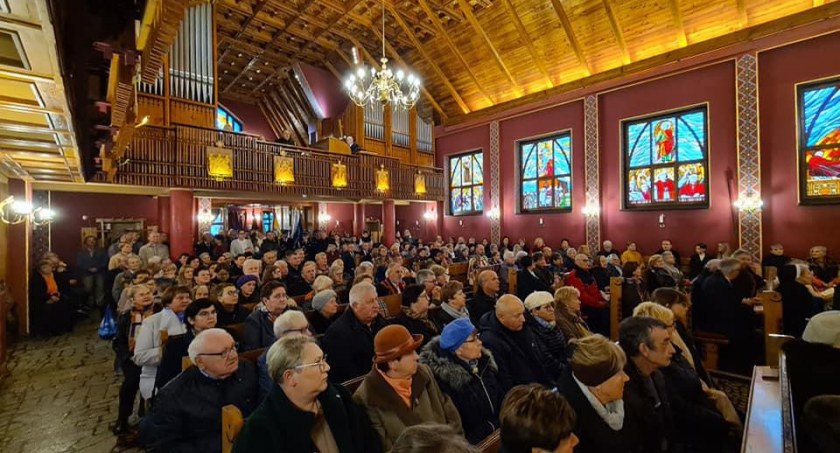 Jubileusz 50-lecia budowy kościoła „Jednej Doby” w Ciścu