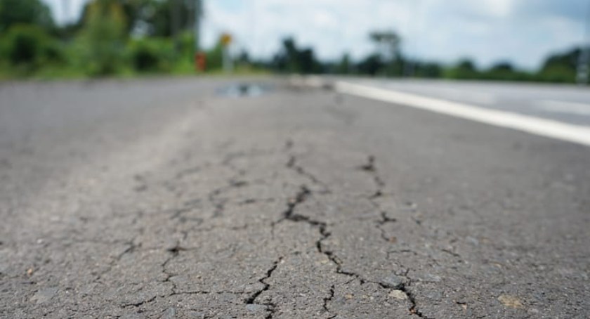 GMINA JELEŚNIA: UTRUDNIENIA NA DRODZE POWIATOWEJ 1419S W PRZYBOROWIE