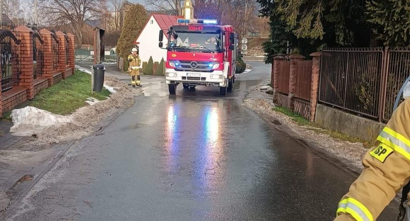 OSP Pietrzykowice  usuwanie substancji ropopochodnej