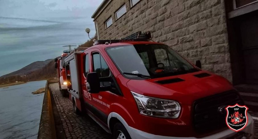 OSP Miedzybrodzie Bialskie upadek z wysokości