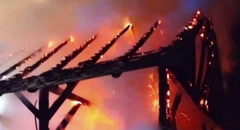 Pożar budynku gospodarczego
