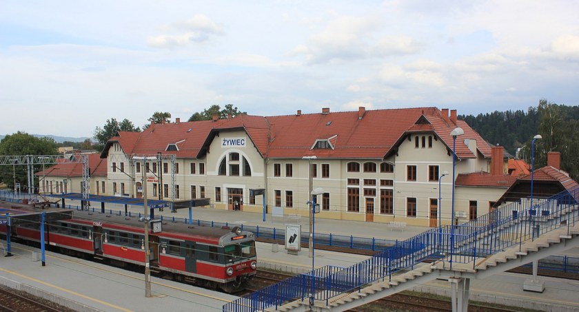 Dworzec kolejowy w Żywcu 