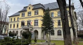 Radni Powiatu Żywieckiego omawiają raport i plany budżetowe na 2026 rok