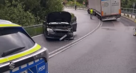 Kolizja osobówki z ciężarówką na ulicy Żywieckiej w &hellip;