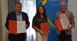 Nowy autobus dla Środowiskowego Domu Samopomocy w Pe&hellip;