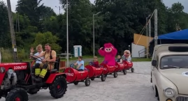 Strażacka ciuchcia OSP Porąbka przyciągnęła tłumy na&hellip;