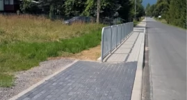 Bezpieczne przejście w Lipowej Nowy chodnik na ul Li&hellip;