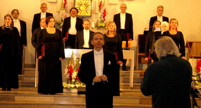 KONCERT 