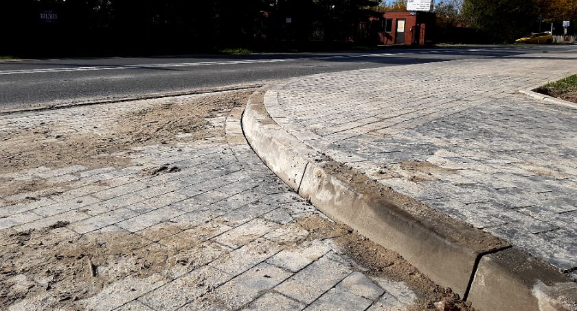 ROWERZYSTA KWILIŁ JAK ZOBACZYŁ