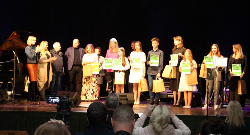 FINAŁ X MAZOWIECKIEGO FESTIWALU PIOSENKI 