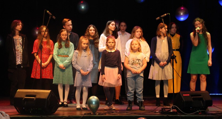 PIOSENKI KRYZYSOWE W CKI