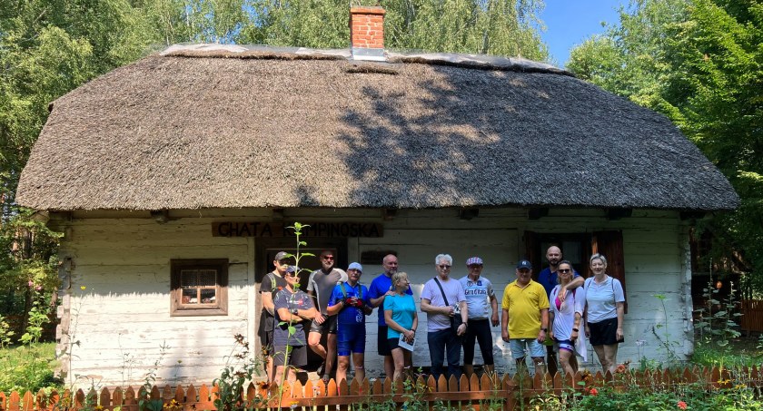 ROWEREM PRZEZ PUSZCZĘ