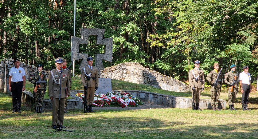 W ROCZNICĘ WYPADU NA TRUSKAW I BITWY POD POCIECHĄ