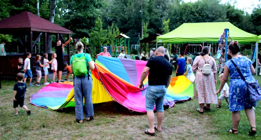 PIKNIK SOŁECKI W IZABELINIE C